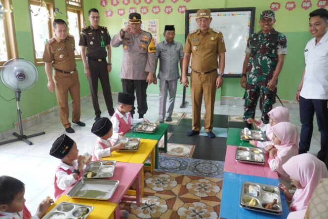 
 Pemkab Tubaba Mulai Salurkan Program MBG