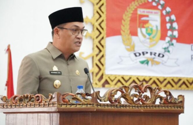 
 Bupati Tubaba Sampaikan Rekomendasi LKPJ Tahun 2024 dalam Rapat Paripurna
