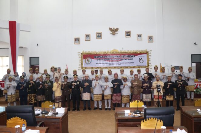 
 DPRD Tubaba Gelar Rapat Paripurna Istimewa Memperingati HUT Tubaba Yg ke 16 Tahun