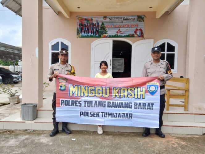 
 Polsek Tumijajar Laksanakan Pengamanan Ibadah Gereja Minggu Kasih di Gereja Pantekosta di Indonesia Daya Murni