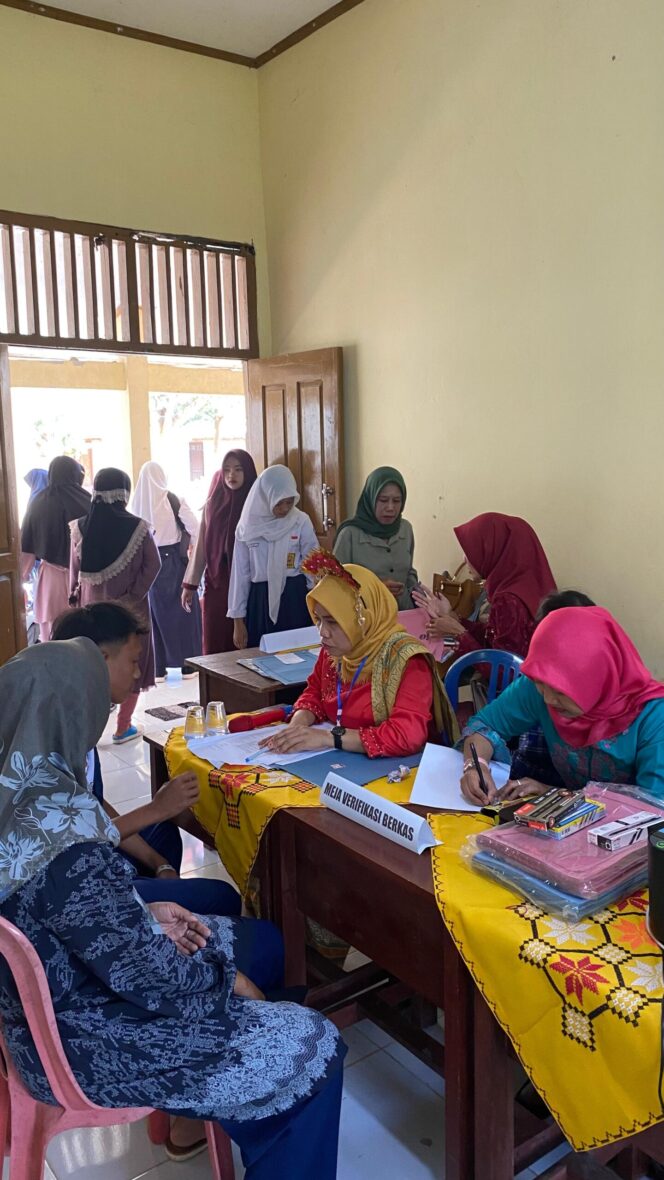 
 SMAN3 Penumangan  Kecamatan Tulang Bawang Tengah Kabupaten Tulang Bawang Barat, Telah Menerima Pendaftaran Calon siswa siswi Baru
