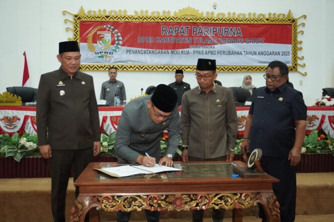 
 Pemkab dan DPRD Tubaba Sepakati MoU KUA-PPAS Perubahan APBD 2025