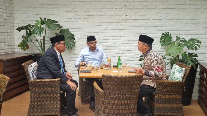 
 Bupati Tubaba Raih BAZNAS Award 2025 sebagai Kepala Daerah Pendukung Gerakan Zakat Indonesia