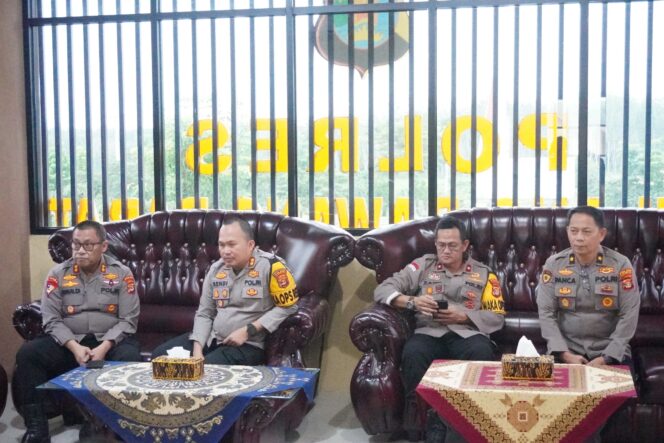 
 Polres Tulang Bawang Barat menerima Kunjungan dari Pamatwil Polda Lampung, Tingkatkan Disiplin dan Kinerja Personel